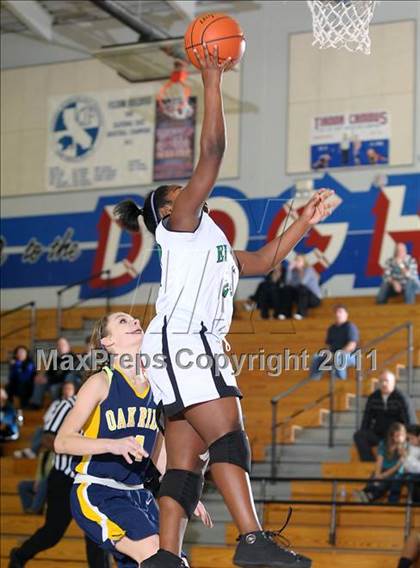 Thumbnail 1 in Oak Ridge vs. El Camino (Bulldog Winter Classic) photogallery.