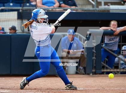 Thumbnail 2 in Hazleton vs. Hempfield Area (PIAA 6A Final) photogallery.
