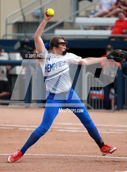 Thumbnail 2 in Hazleton vs. Hempfield Area (PIAA 6A Final) photogallery.