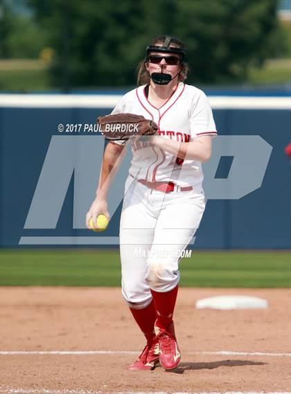 Thumbnail 1 in Hazleton vs. Hempfield Area (PIAA 6A Final) photogallery.