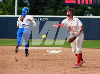 Thumbnail 3 in Hazleton vs. Hempfield Area (PIAA 6A Final) photogallery.