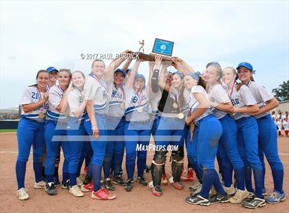 Thumbnail 1 in Hazleton vs. Hempfield Area (PIAA 6A Final) photogallery.