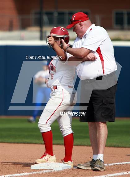 Thumbnail 2 in Hazleton vs. Hempfield Area (PIAA 6A Final) photogallery.