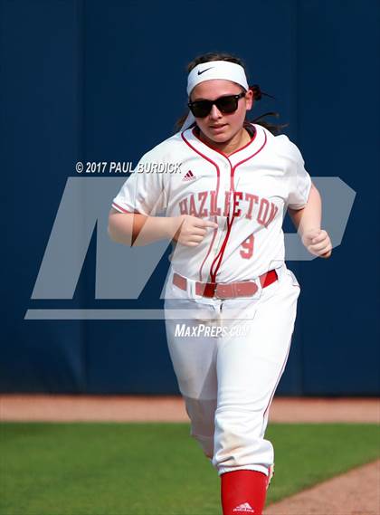 Thumbnail 1 in Hazleton vs. Hempfield Area (PIAA 6A Final) photogallery.