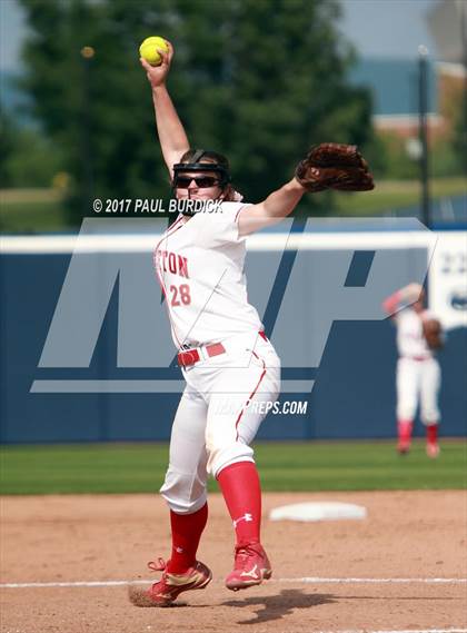 Thumbnail 3 in Hazleton vs. Hempfield Area (PIAA 6A Final) photogallery.