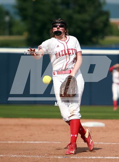 Thumbnail 3 in Hazleton vs. Hempfield Area (PIAA 6A Final) photogallery.
