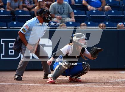 Thumbnail 2 in Hazleton vs. Hempfield Area (PIAA 6A Final) photogallery.