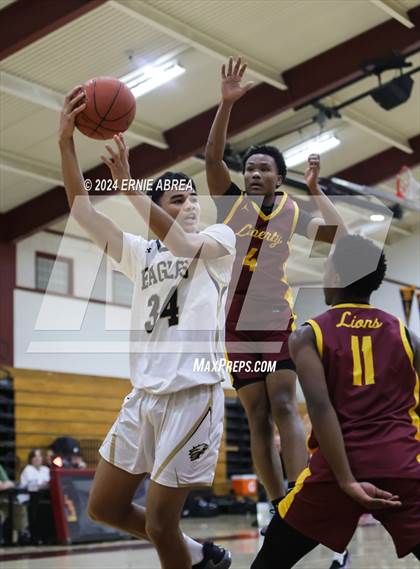 Thumbnail 3 in Enochs @ Liberty (Stonebarger Tournament) photogallery.