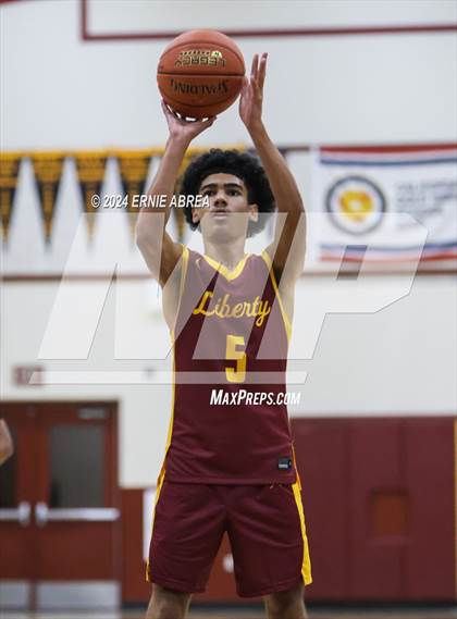 Thumbnail 2 in Enochs @ Liberty (Stonebarger Tournament) photogallery.