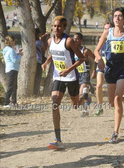 Thumbnail 2 in CIF State Cross Country Championships (Boys Division I) photogallery.