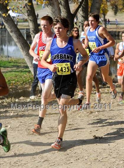 Thumbnail 1 in CIF State Cross Country Championships (Boys Division I) photogallery.