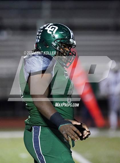Thumbnail 2 in Farmington @ Lake Orion photogallery.
