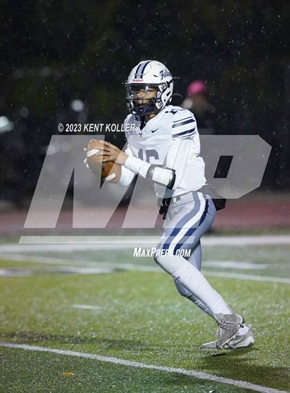 Thumbnail 1 in Farmington @ Lake Orion photogallery.