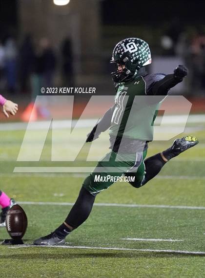 Thumbnail 2 in Farmington @ Lake Orion photogallery.