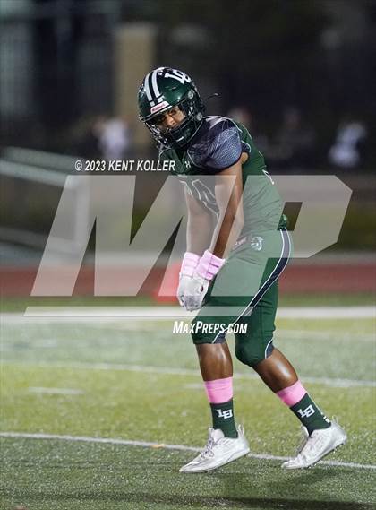 Thumbnail 2 in Farmington @ Lake Orion photogallery.