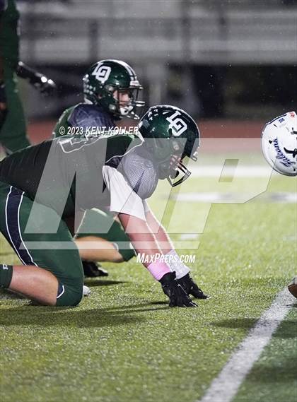 Thumbnail 1 in Farmington @ Lake Orion photogallery.