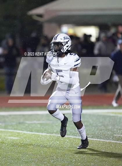 Thumbnail 1 in Farmington @ Lake Orion photogallery.