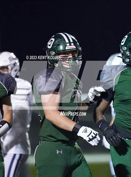 Thumbnail 2 in Farmington @ Lake Orion photogallery.