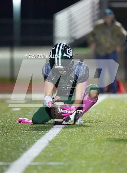 Thumbnail 1 in Farmington @ Lake Orion photogallery.