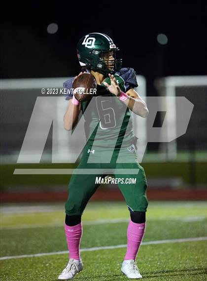 Thumbnail 2 in Farmington @ Lake Orion photogallery.