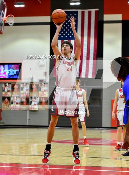 Thumbnail 3 in Connally @ Lorena photogallery.