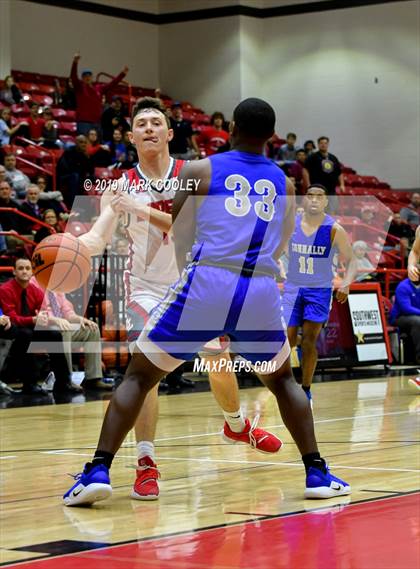 Thumbnail 2 in Connally @ Lorena photogallery.