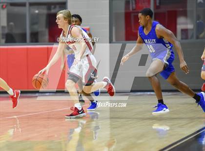 Thumbnail 1 in Connally @ Lorena photogallery.