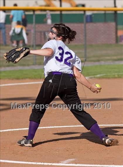 Thumbnail 3 in Austin East @ Sevier County photogallery.
