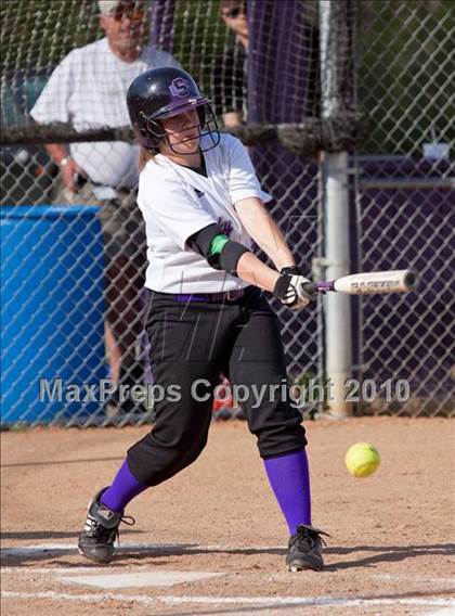 Thumbnail 1 in Austin East @ Sevier County photogallery.