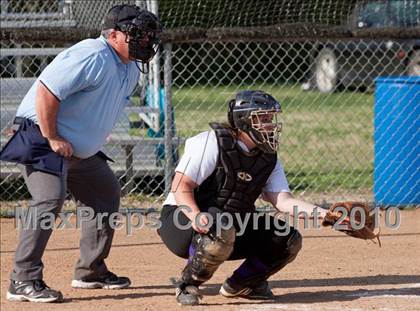 Thumbnail 1 in Austin East @ Sevier County photogallery.