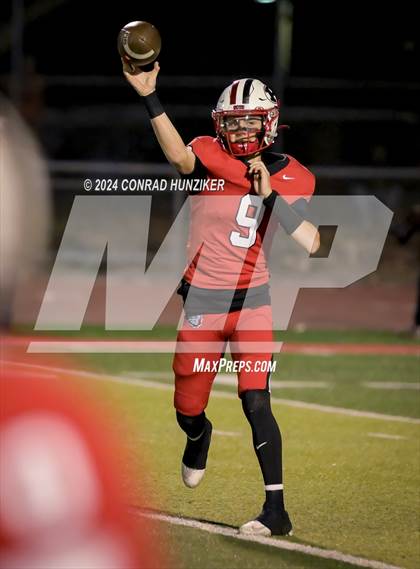 Thumbnail 2 in Gahr vs. Pasadena (CIF-SS Division 13 Final) photogallery.
