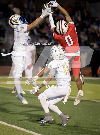 Thumbnail 2 in Gahr vs. Pasadena (CIF-SS Division 13 Final) photogallery.