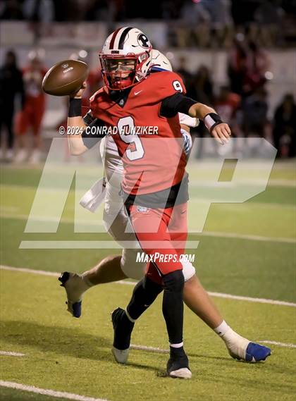 Thumbnail 1 in Gahr vs. Pasadena (CIF-SS Division 13 Final) photogallery.