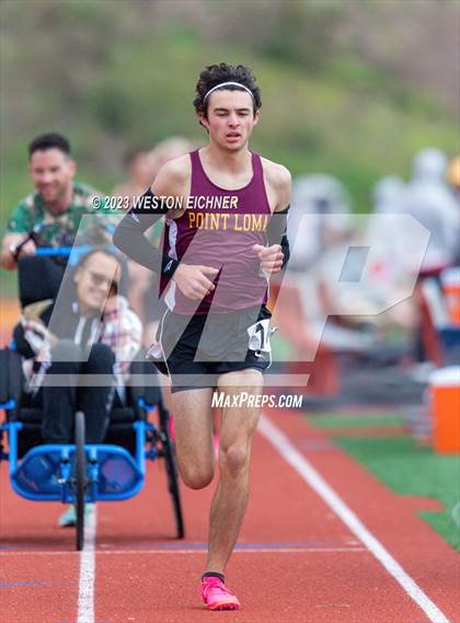 Thumbnail 3 in Cathedral Catholic Tri-Meet photogallery.