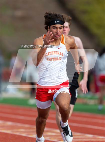 Thumbnail 2 in Cathedral Catholic Tri-Meet photogallery.