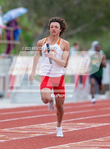 Thumbnail 2 in Cathedral Catholic Tri-Meet photogallery.