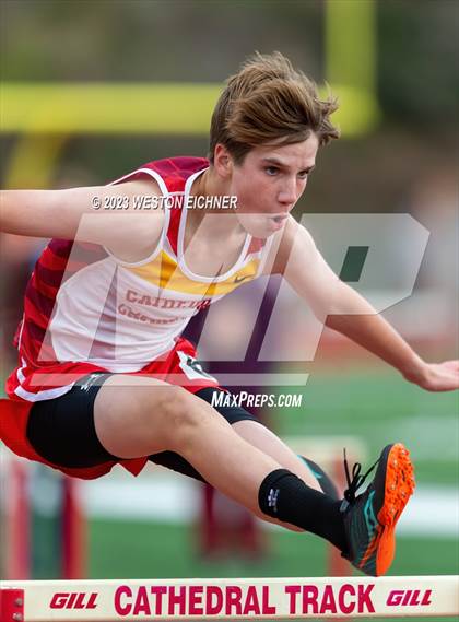 Thumbnail 1 in Cathedral Catholic Tri-Meet photogallery.