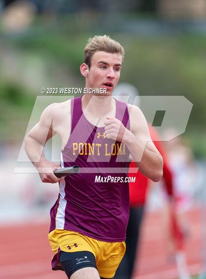 Thumbnail 3 in Cathedral Catholic Tri-Meet photogallery.