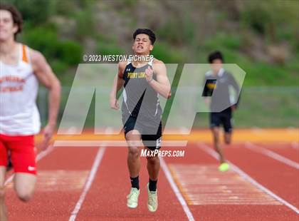 Thumbnail 1 in Cathedral Catholic Tri-Meet photogallery.