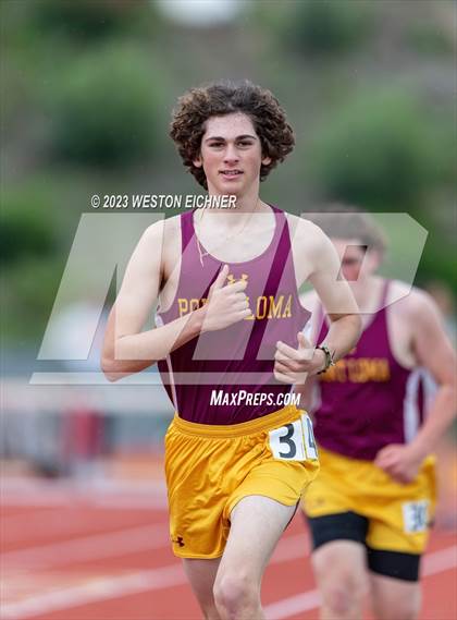 Thumbnail 1 in Cathedral Catholic Tri-Meet photogallery.