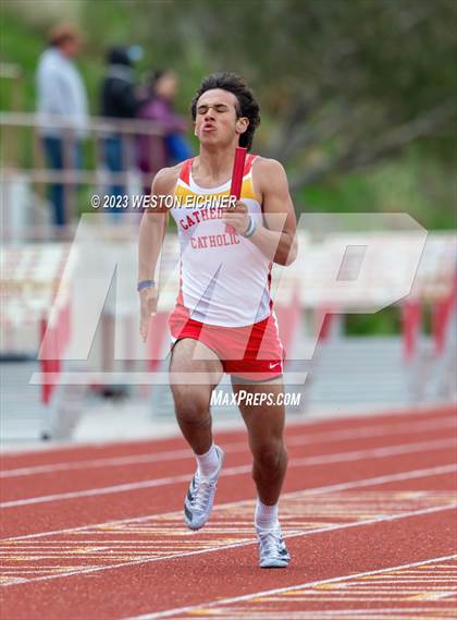 Thumbnail 1 in Cathedral Catholic Tri-Meet photogallery.