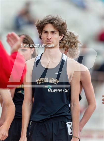 Thumbnail 2 in Cathedral Catholic Tri-Meet photogallery.