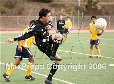 Thumbnail 3 in Servite vs Morse (15th Annual Winter Tournament) photogallery.