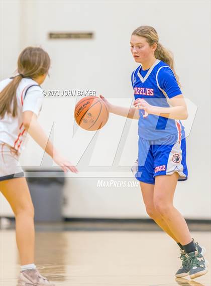 Thumbnail 1 in Loyalton vs. Fernley (Varsity Elite) photogallery.