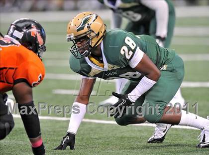 Thumbnail 2 in DeSoto vs. Douglass (Kirk Herbstreit National Kickoff Classic) photogallery.