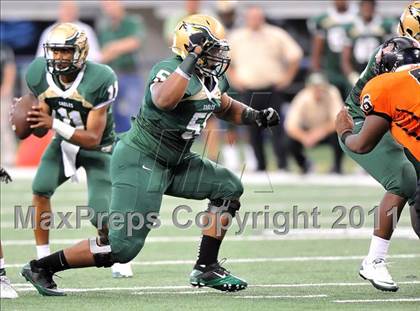 Thumbnail 1 in DeSoto vs. Douglass (Kirk Herbstreit National Kickoff Classic) photogallery.