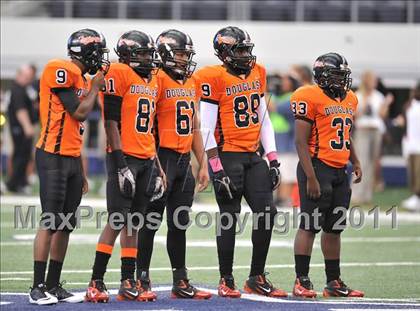 Thumbnail 3 in DeSoto vs. Douglass (Kirk Herbstreit National Kickoff Classic) photogallery.