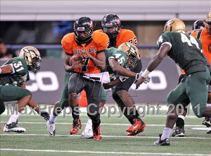 Thumbnail 1 in DeSoto vs. Douglass (Kirk Herbstreit National Kickoff Classic) photogallery.