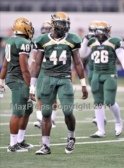 Thumbnail 3 in DeSoto vs. Douglass (Kirk Herbstreit National Kickoff Classic) photogallery.