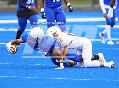 Thumbnail 3 in Lindblom @ Brooks photogallery.